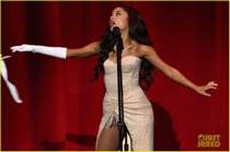 Ariana Grande - Focus (American Music Awards 2015 Live )