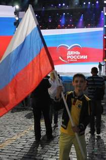 Денис майданов - Я поднимаю свой флаг моего государства